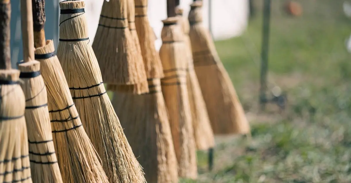Top 7 des outils de nettoyage pour votre ferme