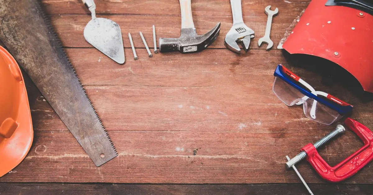 Routine d'entretien pour prolonger la vie de vos outils de ferme